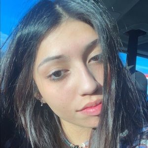 Meet your Posher, Amariani